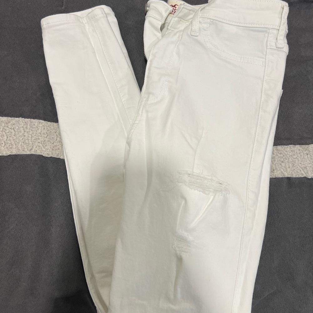 Hollister White Distressed High Rise Super Skinny Size 3 Short - Picture 3 of 5